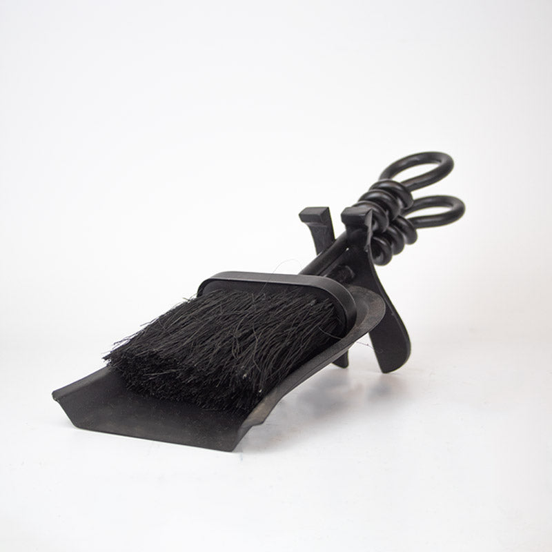 Fireplace Brush and Pan Set - Black.