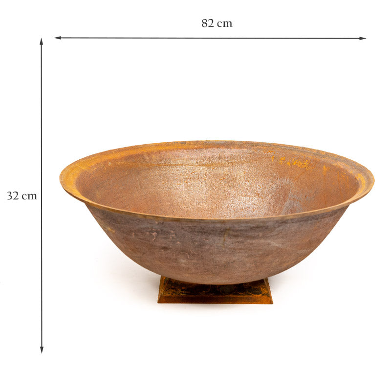 Large Cast Iron Fire Pit.