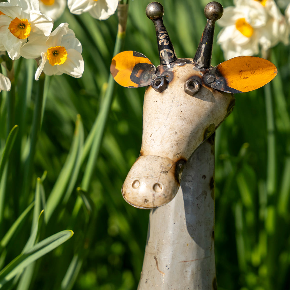 Recycled Tin Giraffe Ornament.