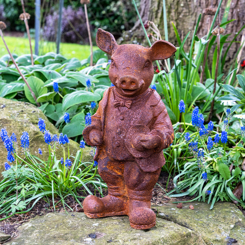 Mr Pig Statue.