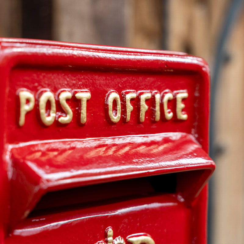 Elizabeth Regina Red ER Post Box.