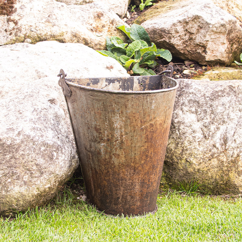 Rustic Wall Hanging Metal Planter.