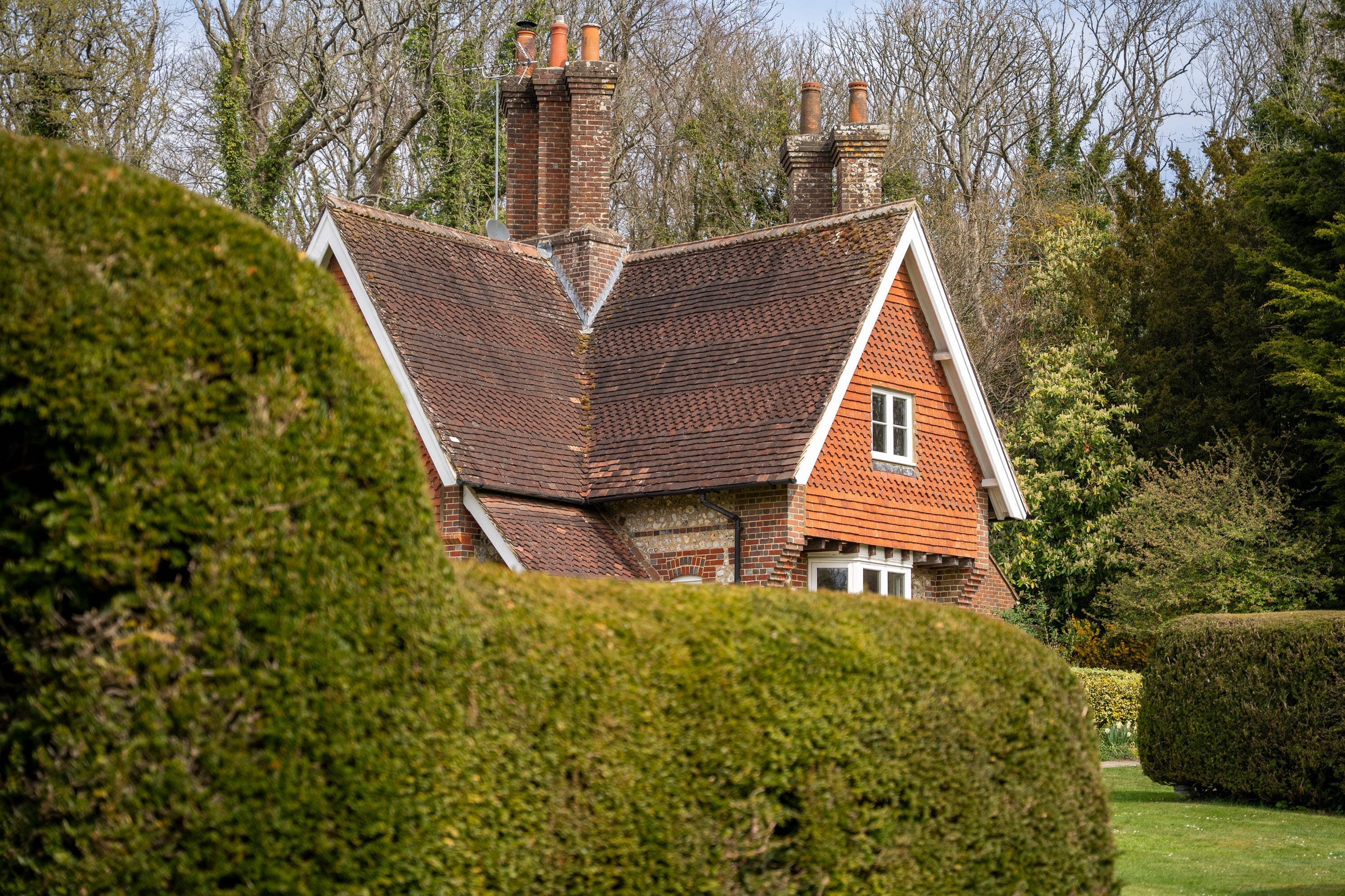 Our Spring & Summer Photoshoot in the English Countryside!