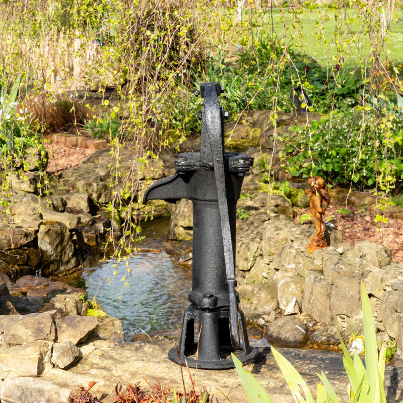 Cast Iron Garden Water Hand Pump – Forge & Foundry Limited