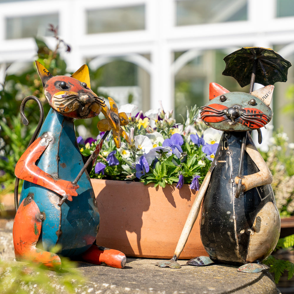 Pair of Upcycled Metal Cat Ornaments - Forge & Foundry Limited